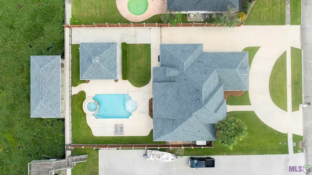 $829,000 | 338 Tulip Drive, Houma, LA 70360