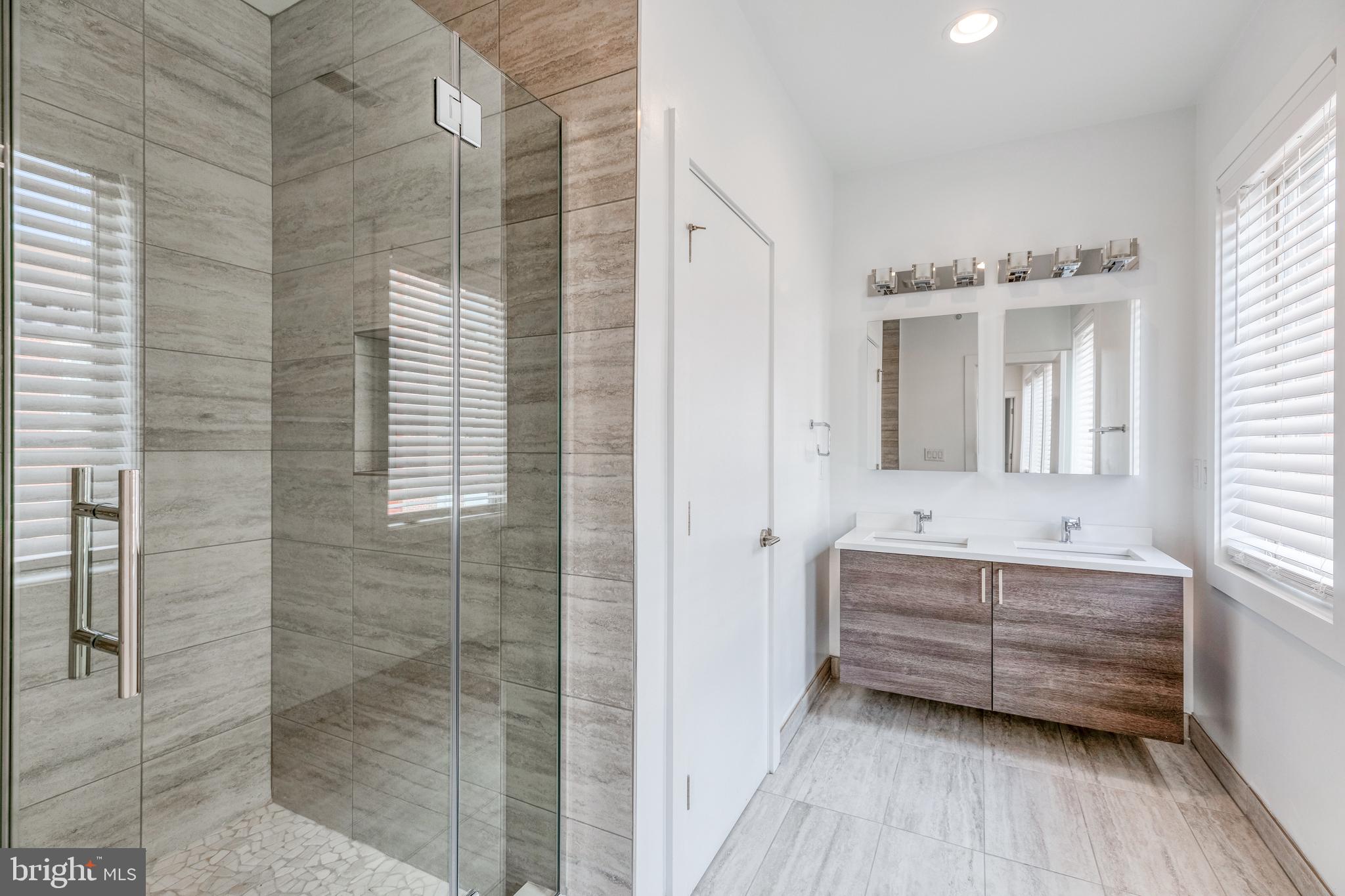 844 North 3rd Street Philadelphia, PA 19123 - Photo 6 of 10