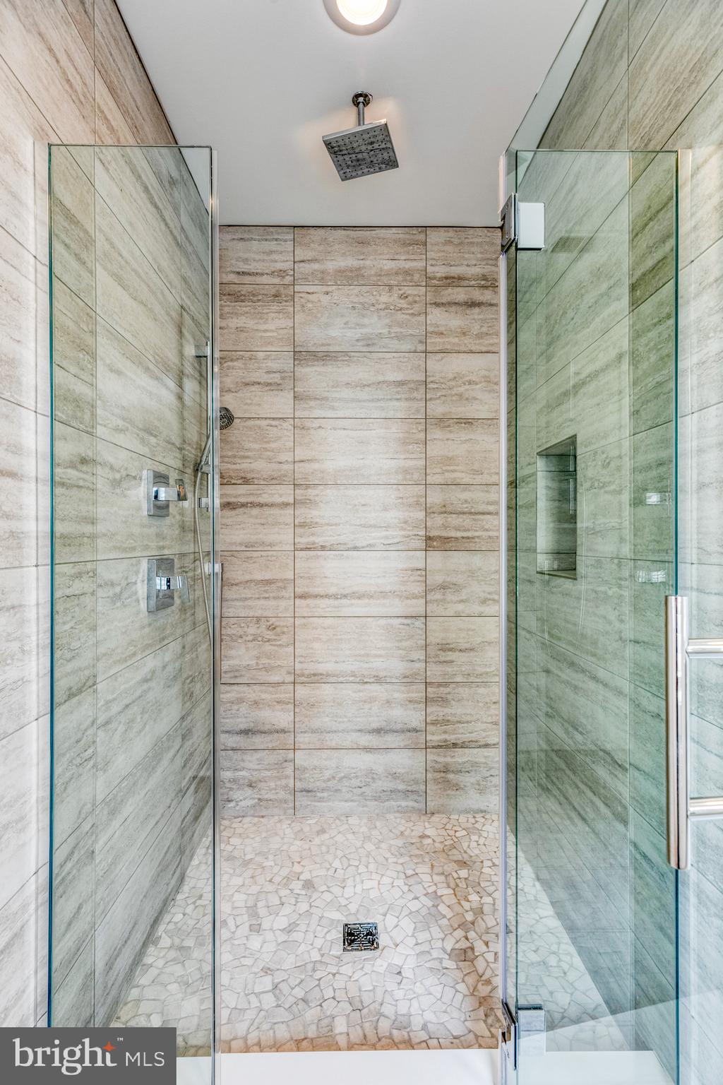 844 North 3rd Street Philadelphia, PA 19123 - Photo 7 of 10