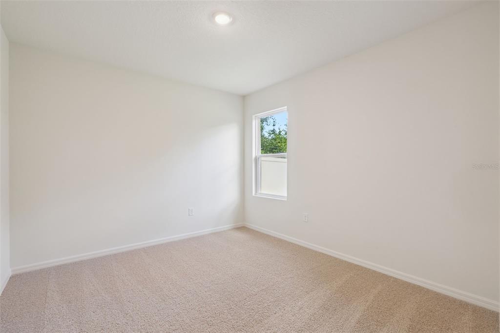 894 Britton Loop St. Cloud, FL 34771 - Photo 4 of 44