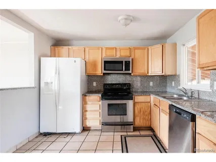 $395,000 | 460 South Sheridan Boulevard, Lakewood, CO 80226