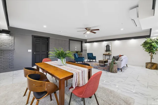 $474,900 | 576 North Hartstrait Road, Bloomington, IN 47404