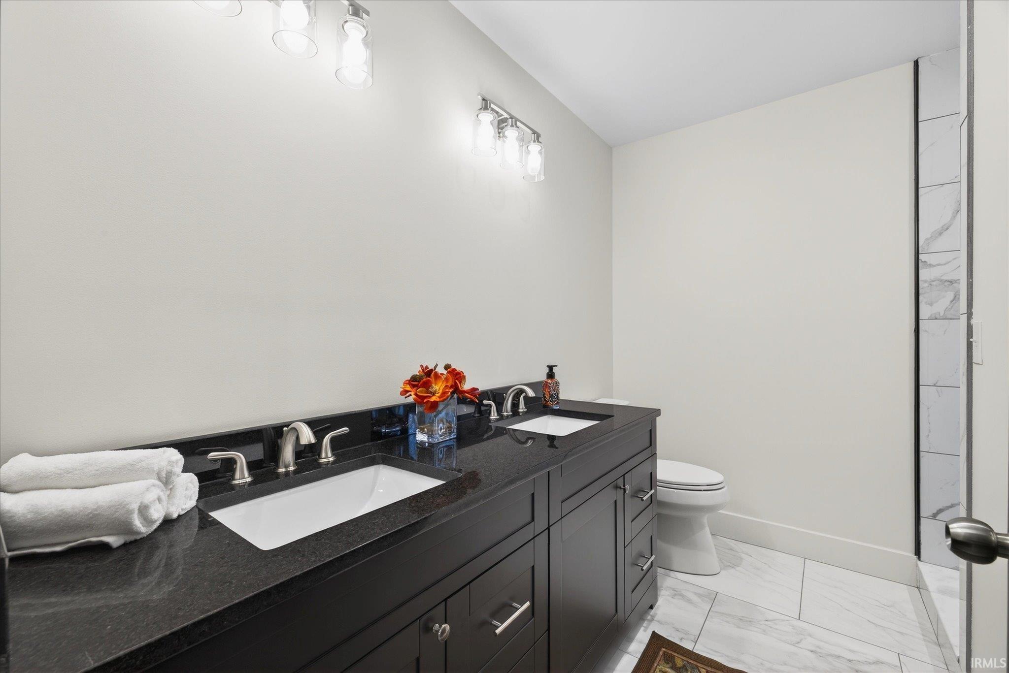 576 North Hartstrait Road Bloomington, IN 47404 - Photo 17 of 36