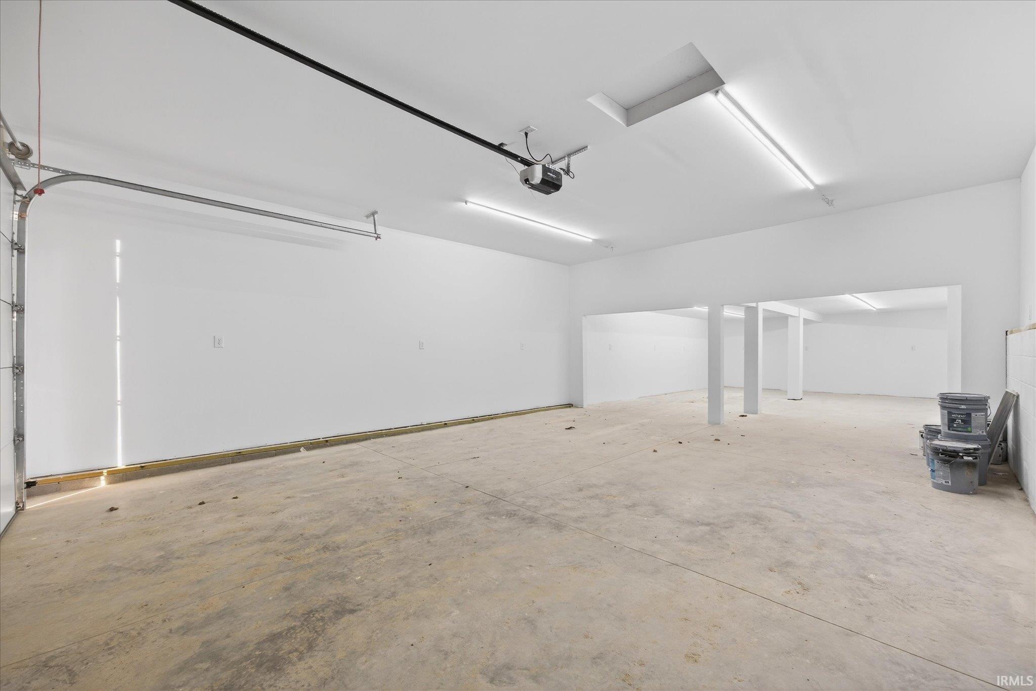 576 North Hartstrait Road Bloomington, IN 47404 - Photo 28 of 36