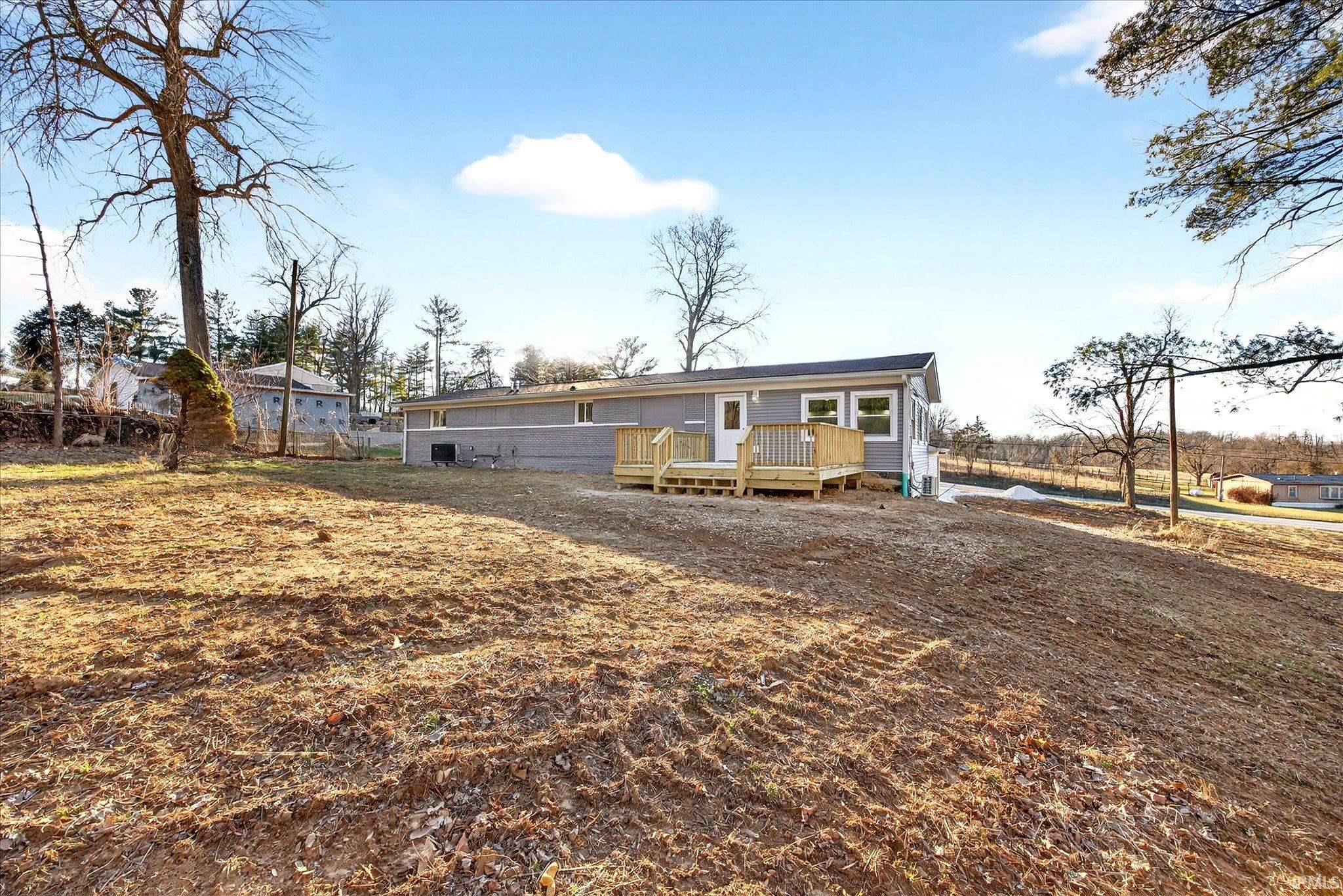 576 North Hartstrait Road Bloomington, IN 47404 - Photo 31 of 36