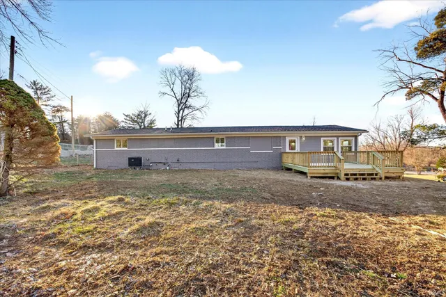 $474,900 | 576 North Hartstrait Road, Bloomington, IN 47404