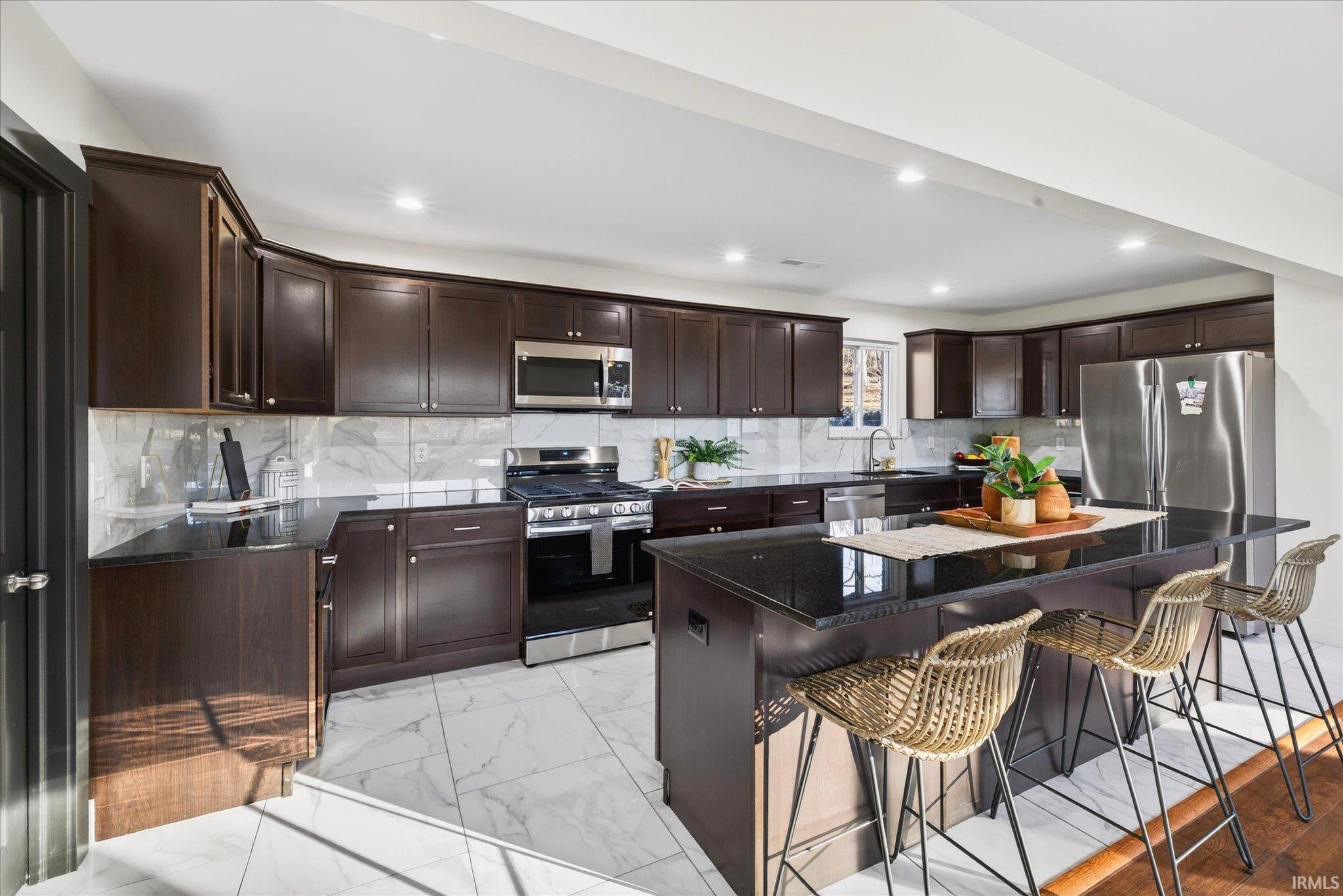 576 North Hartstrait Road Bloomington, IN 47404 - Photo 8 of 36