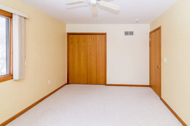 $425,000 | 327 Cottonwood Lane, Saline, MI 48176