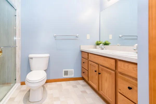 $420,000 | 327 Cottonwood Lane, Saline, MI 48176