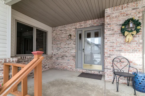 $420,000 | 327 Cottonwood Lane, Saline, MI 48176