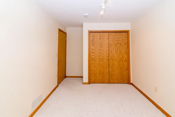 $420,000 | 327 Cottonwood Lane, Saline, MI 48176