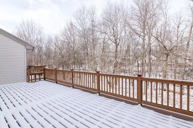 $425,000 | 327 Cottonwood Lane, Saline, MI 48176