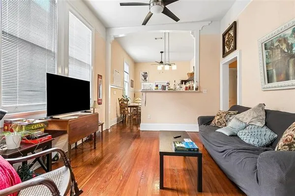 $2,500 | 2101 South Carrollton Avenue, New Orleans, LA 70118