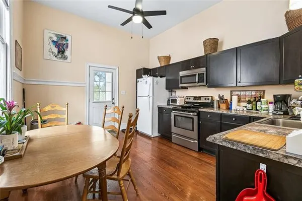 $2,500 | 2101 South Carrollton Avenue, New Orleans, LA 70118