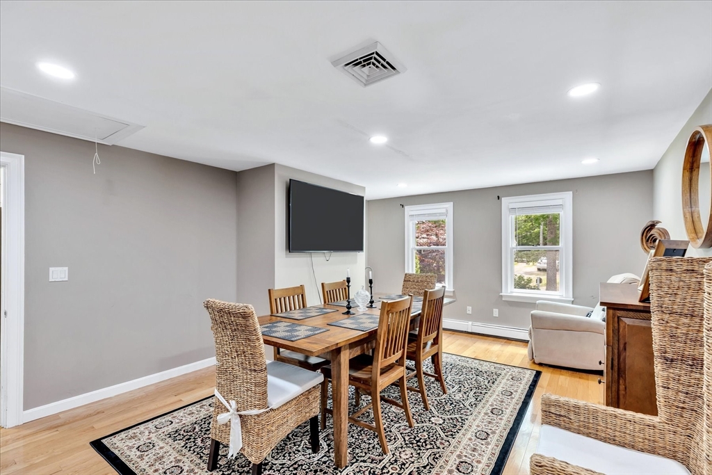 48 Bridgets Path Barnstable, MA 02632 - Photo 9 of 32 Gallery Image 9