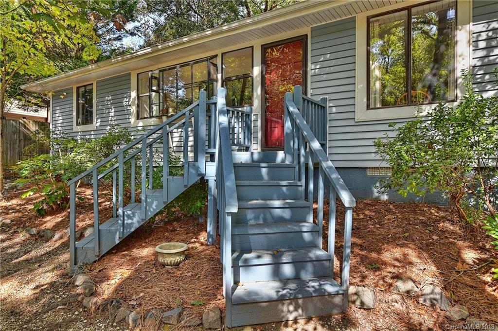 5059 Suwarrow Circle Tega Cay, SC 29708 - Photo 2 of 33 Gallery Image 2