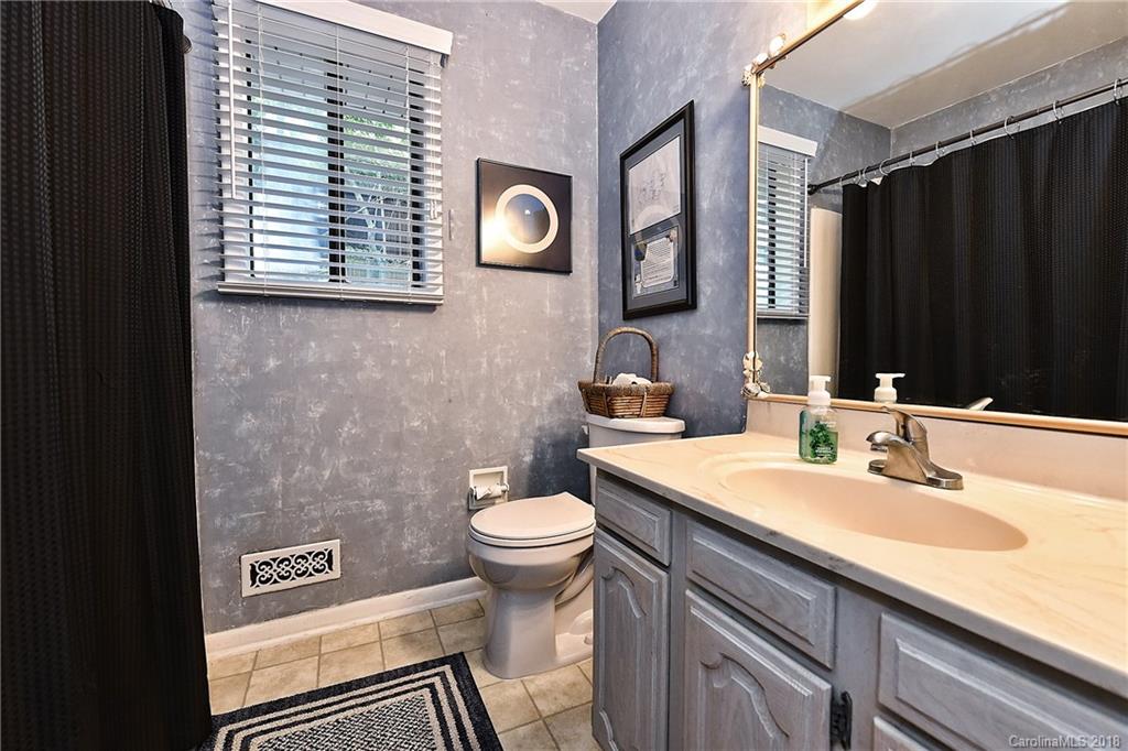 5059 Suwarrow Circle Tega Cay, SC 29708 - Photo 17 of 33 Gallery Image 17