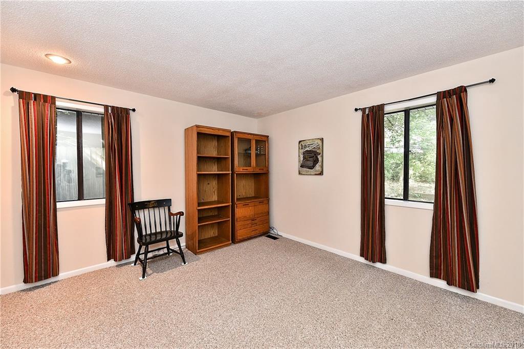 5059 Suwarrow Circle Tega Cay, SC 29708 - Photo 19 of 33 Gallery Image 19