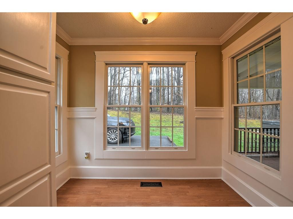 154 Young Road Johnson City, TN 37604 - Photo 9 of 21 Photo 9