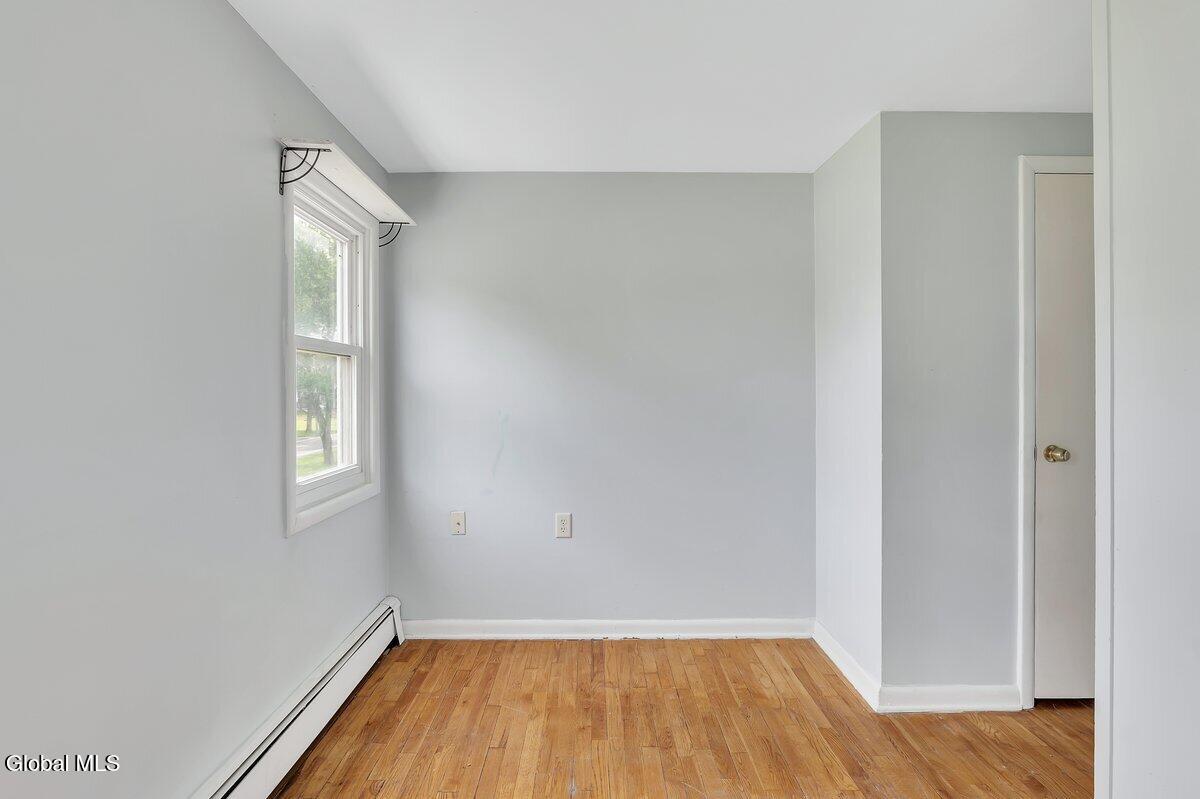 162 Consaul Road Colonie, NY 12205 - Photo 30 of 38 162 Consaul Rd-33