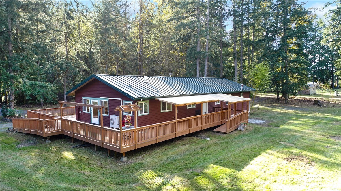 14012 Southwest Reddings Beach Road Vashon, WA 98070 - Photo 1 of 35 Gallery Image 1