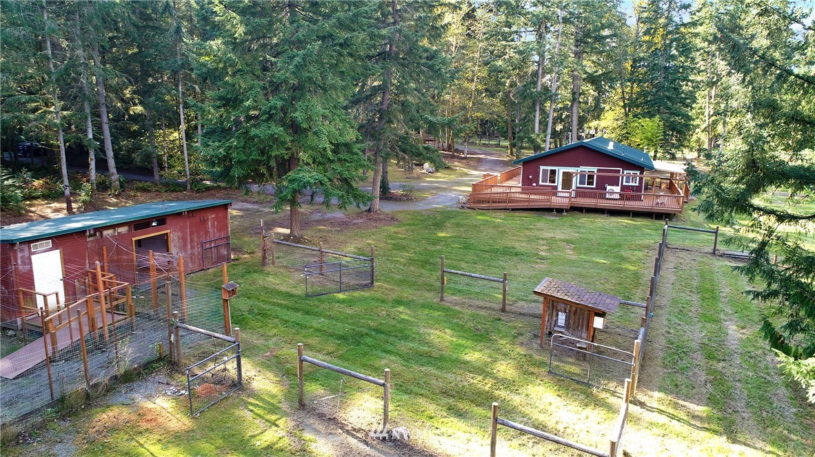 14012 Southwest Reddings Beach Road Vashon, WA 98070 - Photo 3 of 35 Gallery Image 3