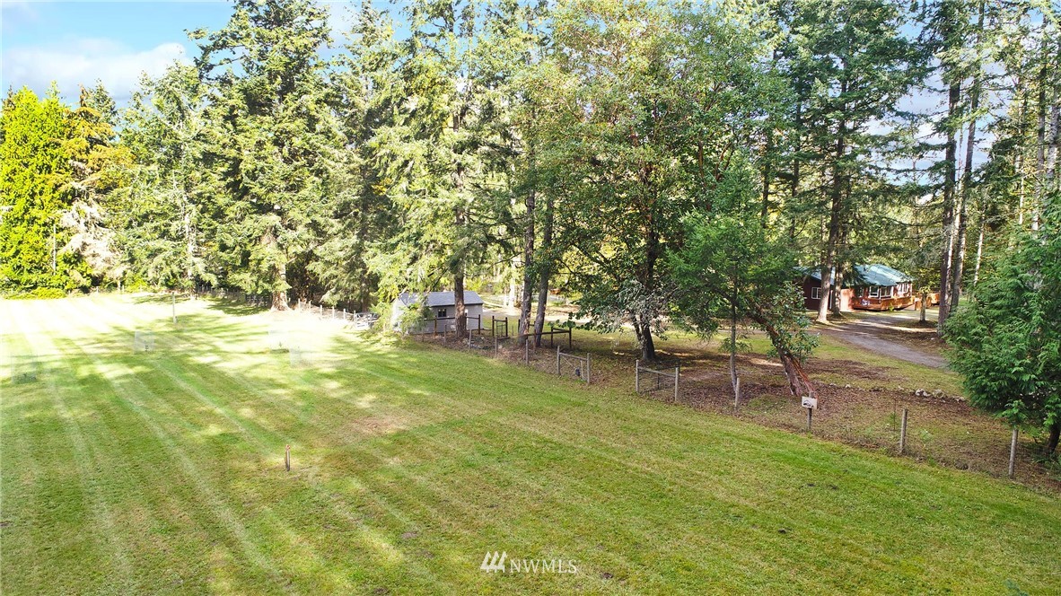 14012 Southwest Reddings Beach Road Vashon, WA 98070 - Photo 4 of 35 Gallery Image 4