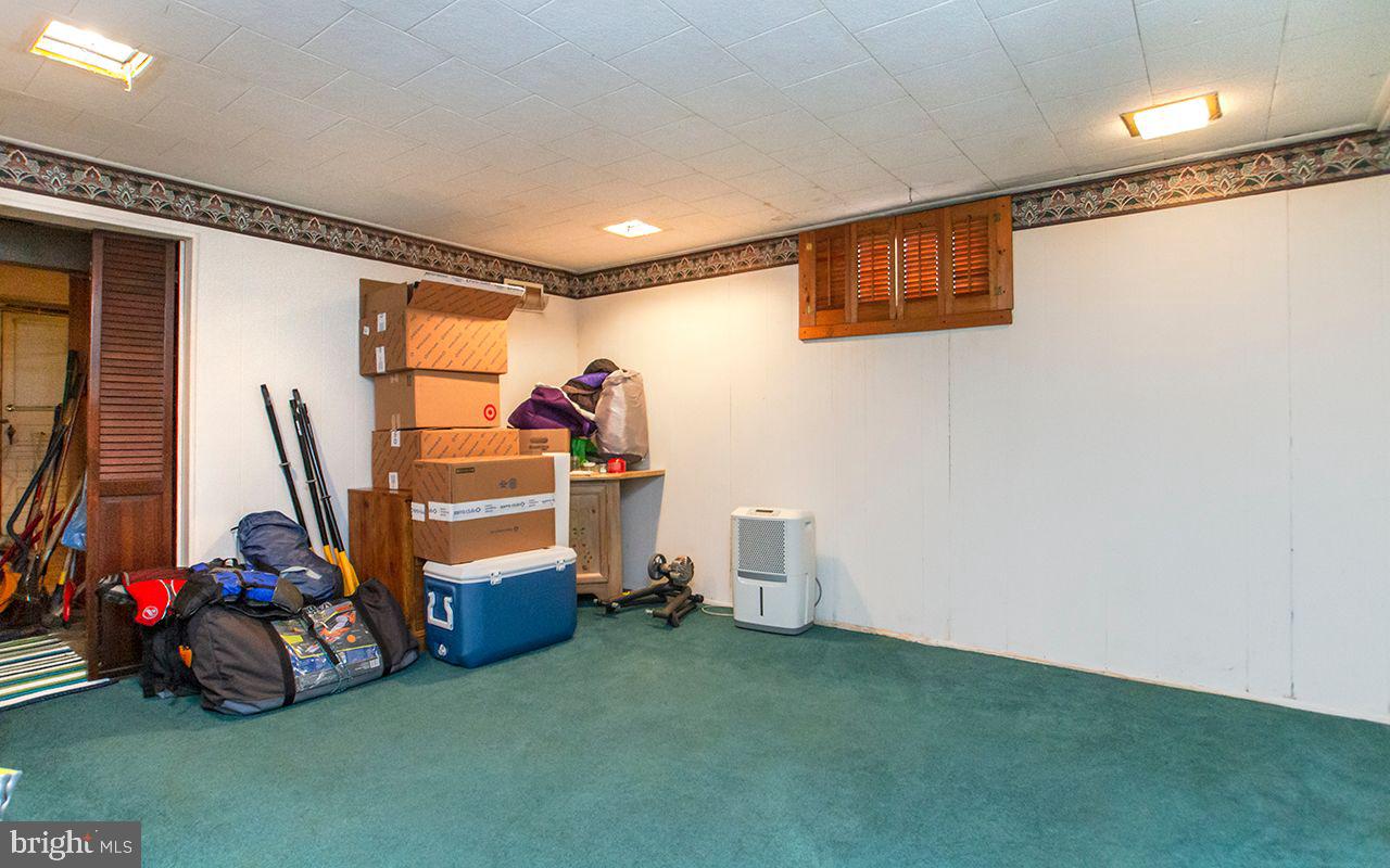 8324 Ridgely Oak Road Parkville, MD 21234 - Photo 27 of 36 Lower Level Rec Room