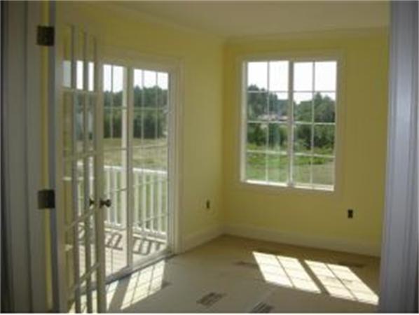 4 Stillwater Road, Unit 4 Windham, NH 03087 - Photo 4 of 8