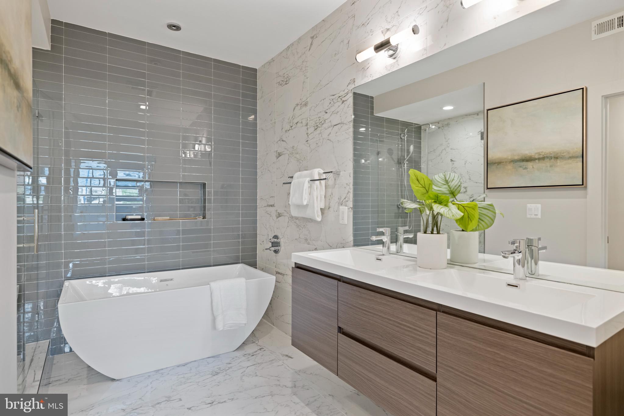 1317 Spring Road Northwest, Unit 1 Washington, DC 20010 - Photo 19 of 26