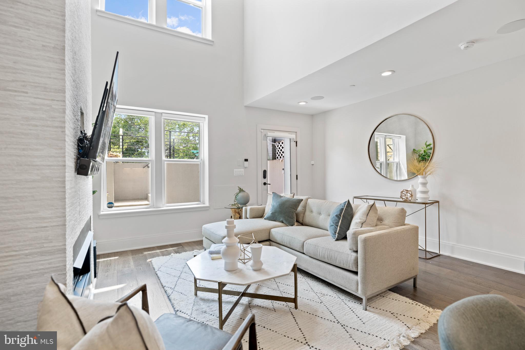 1317 Spring Road Northwest, Unit 1 Washington, DC 20010 - Photo 2 of 26