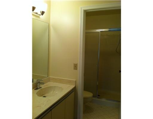 5151 West Club Circle, Unit 202 Boca Raton, FL 33487 - Photo 6 of 8 DRESSING AREA