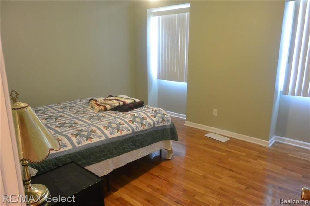 11501 West Frances Road Flushing, MI 48433 - Photo 16 of 28