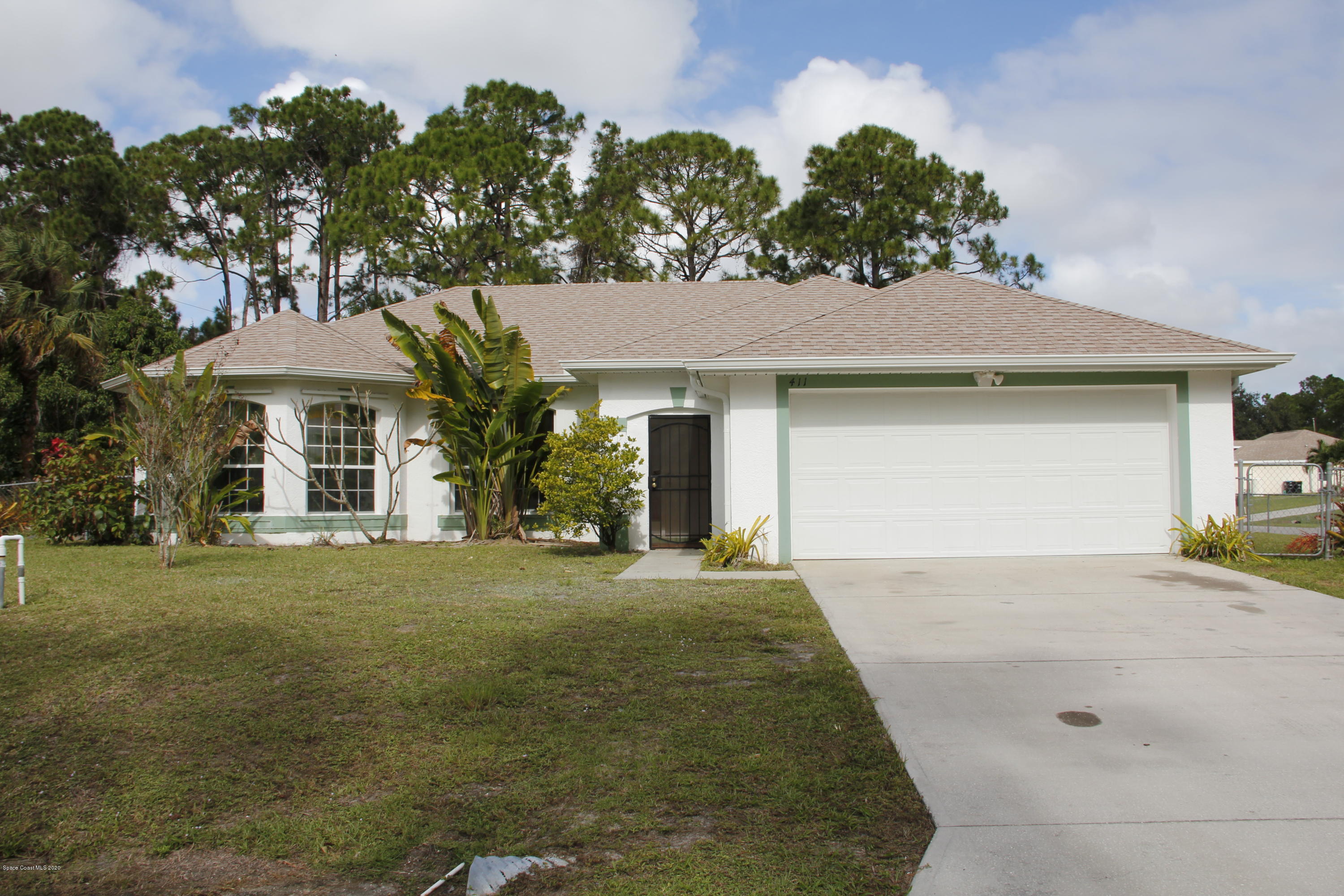 411 Saul Road Southwest Palm Bay, FL 32908 - Photo 3 of 29 Front