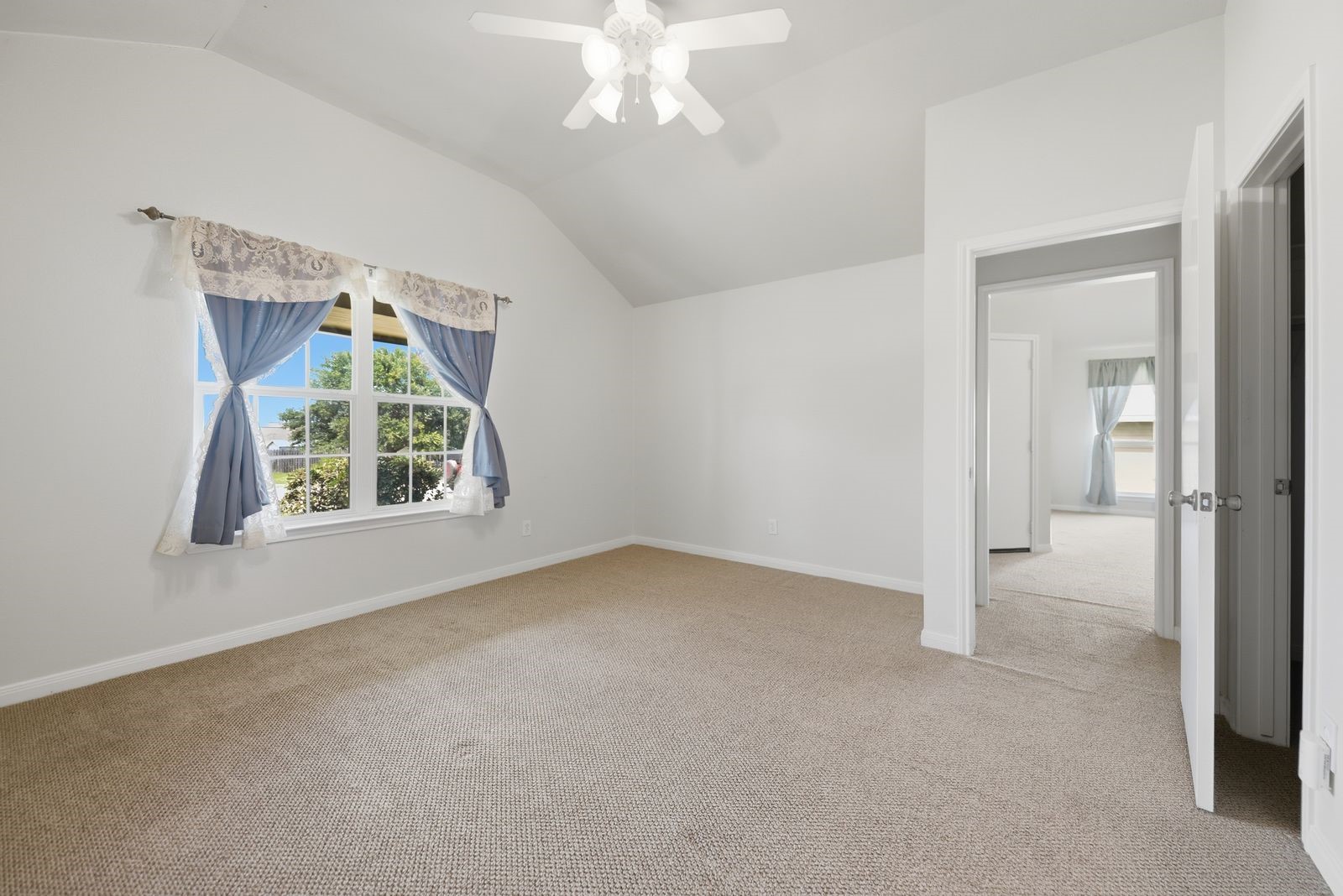 306 Laney Street Brenham, TX 77833 - Photo 15 of 23 Primary Bedroom