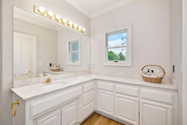 $2,245,000 | 2722 Latham Drive, Sacramento, CA 95864