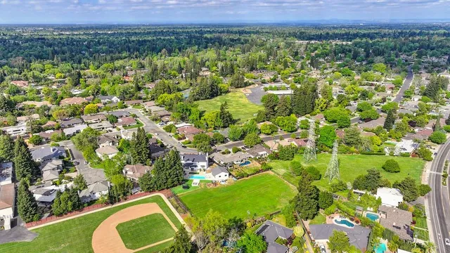 $2,245,000 | 2722 Latham Drive, Sacramento, CA 95864