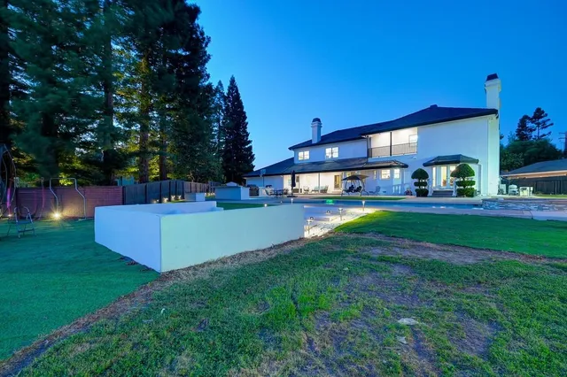 $2,245,000 | 2722 Latham Drive, Sacramento, CA 95864