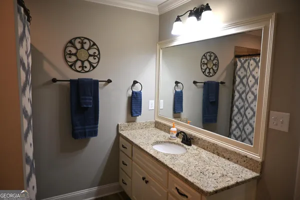 $884,900 | 1761 Turtle Pond Drive, Watkinsville, GA 30677