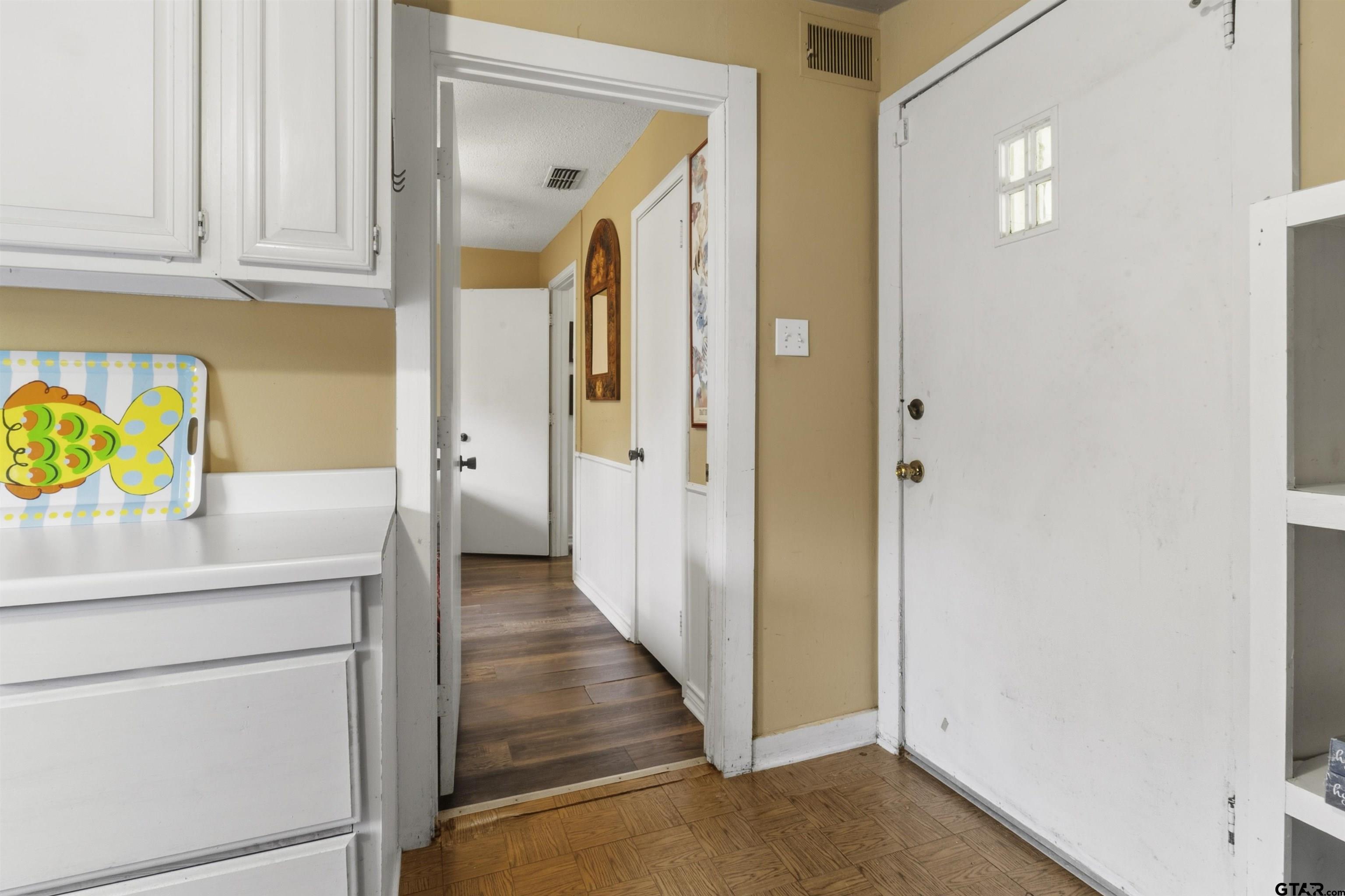 14131 West Peninsula Road Whitehouse, TX 75791 - Photo 20 of 28 a view of hallway with washer and dryer