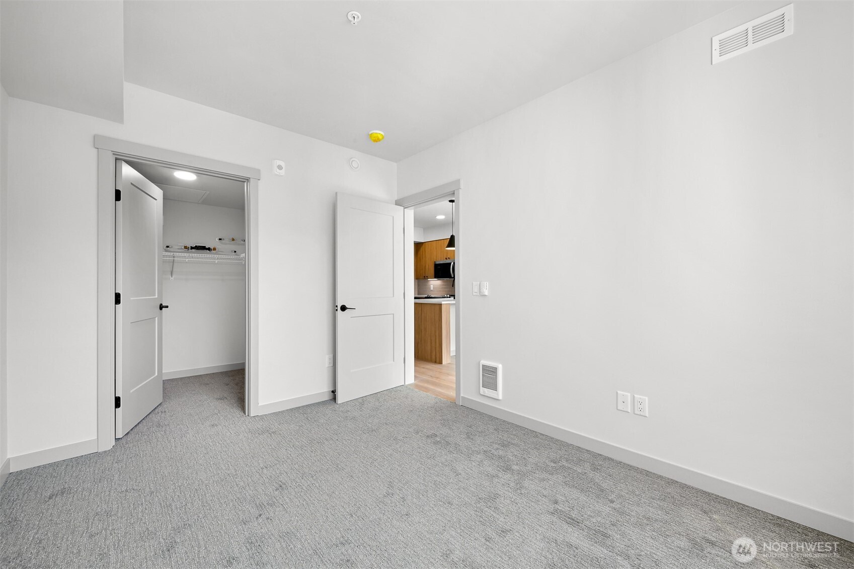 820 North State Street, Unit 521 Bellingham, WA 98225 - Photo 12 of 26