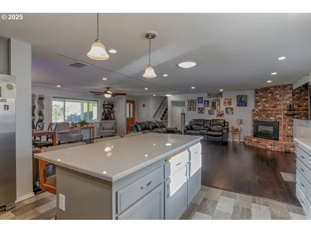 $540,000 | 6708 14th Avenue Northeast, Keizer, OR 97303