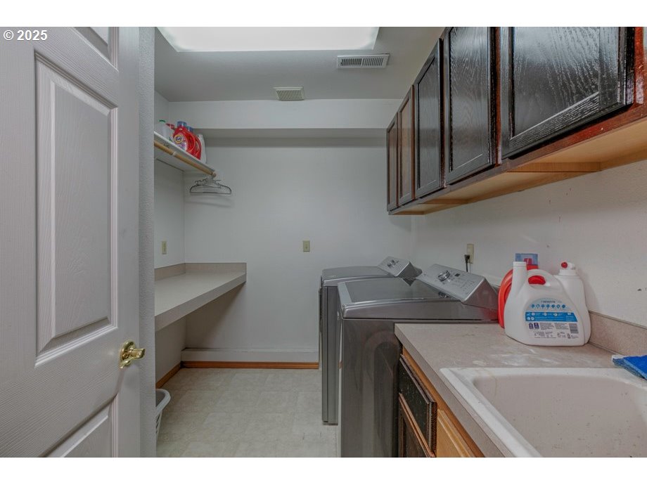 6708 14th Avenue Northeast Keizer, OR 97303 - Photo 26 of 47