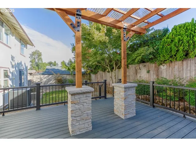 $540,000 | 6708 14th Avenue Northeast, Keizer, OR 97303