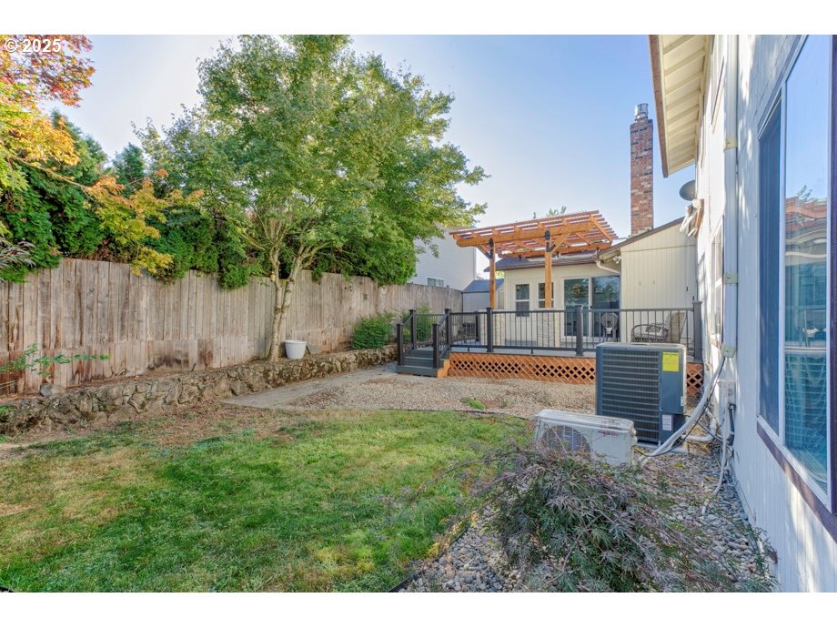 6708 14th Avenue Northeast Keizer, OR 97303 - Photo 35 of 47