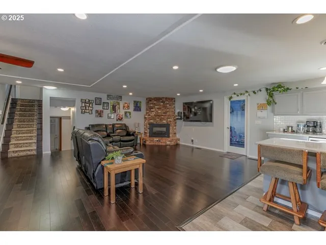 $540,000 | 6708 14th Avenue Northeast, Keizer, OR 97303