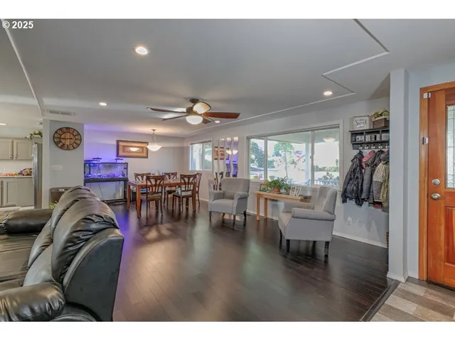 $540,000 | 6708 14th Avenue Northeast, Keizer, OR 97303