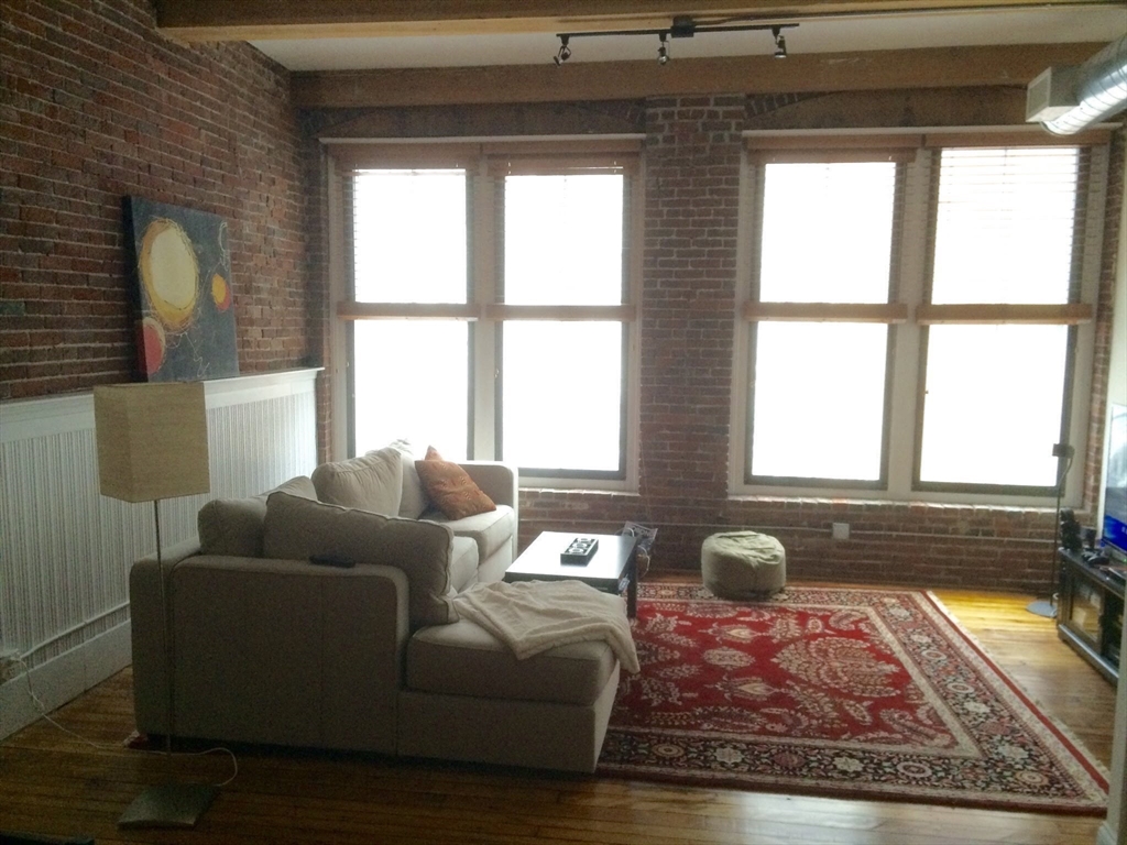 61 Market Street, Unit 3C Lowell, MA 01852 - Photo 8 of 16