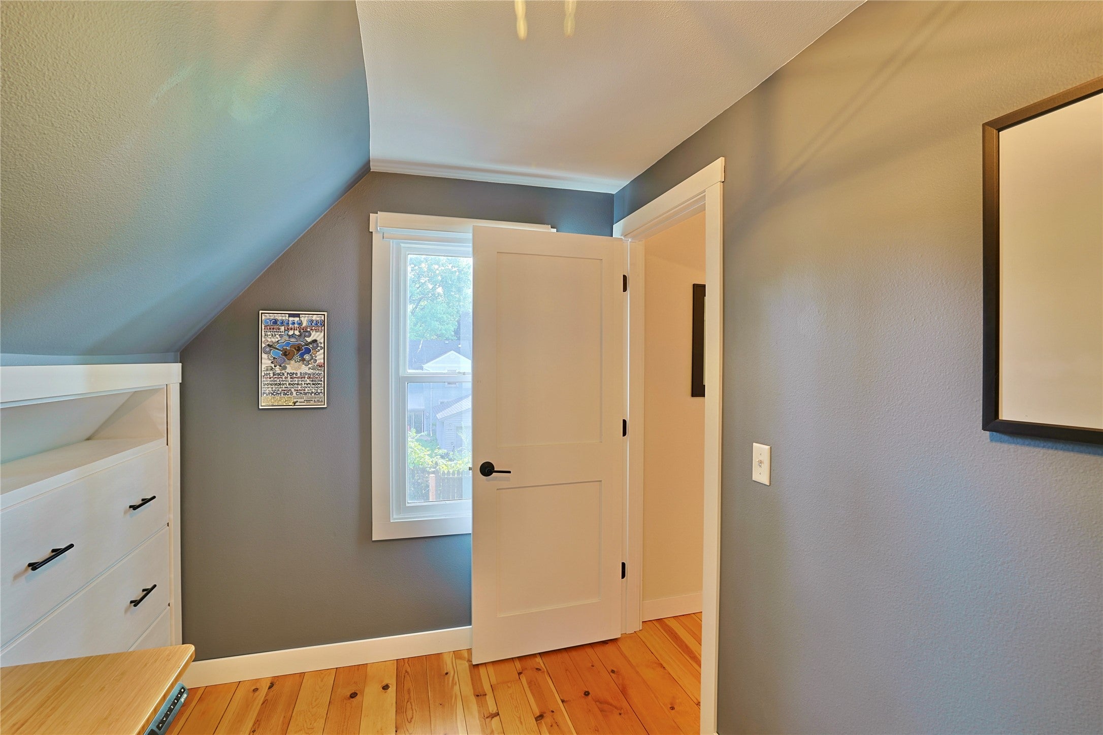 1627 Rust Street Eau Claire, WI 54701 - Photo 34 of 57 Gallery Image 34