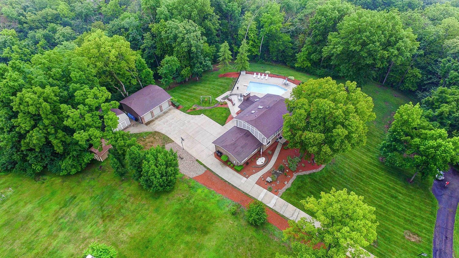 2354 Devils Backbone Road Cincinnati, OH 45233 - Photo 1 of 1